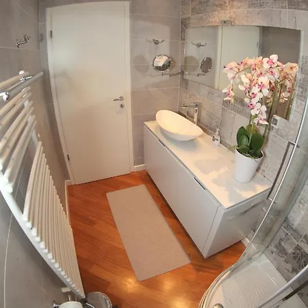 Luxury Marina View * Изола