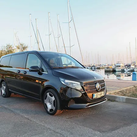 Luxury Marina View Изола