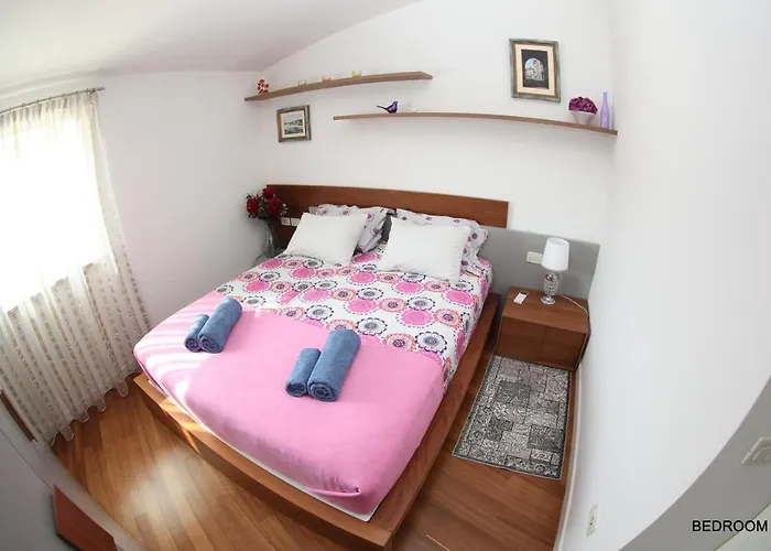 Luxury Marina View イゾラ